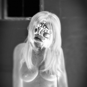 39_Contradiction_of__Perfect_Beauty-5